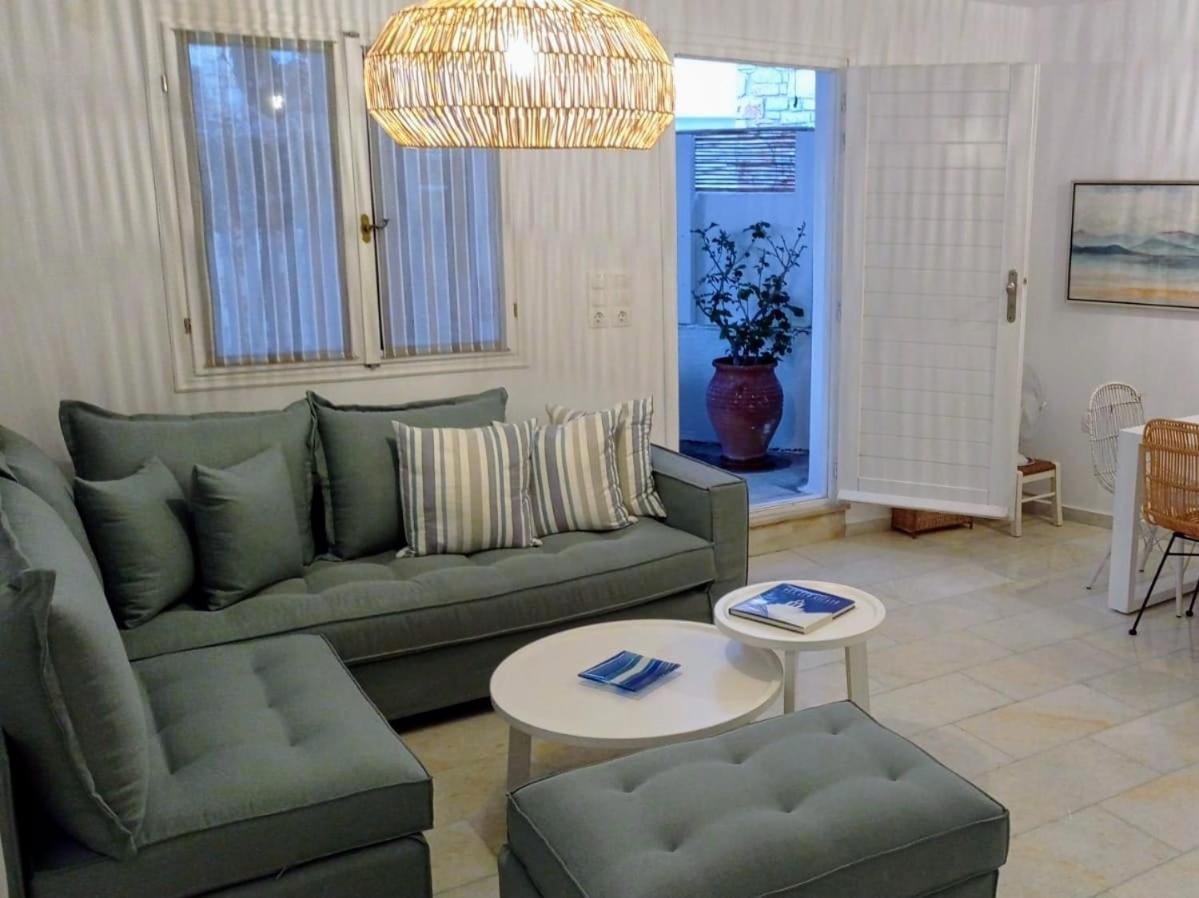 Lydia'S Charming House In Naoussa Villa Bagian luar foto